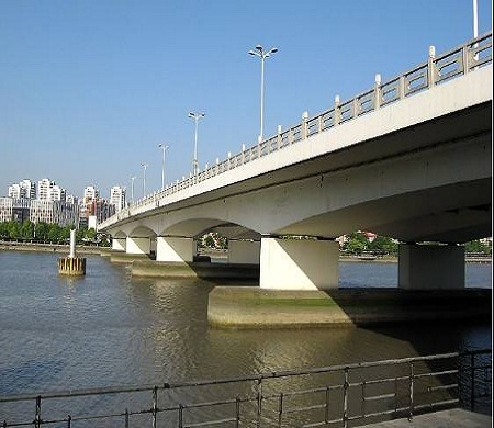 1553048249348578.jpg 丙烯酸聚氨酯漆15.jpg